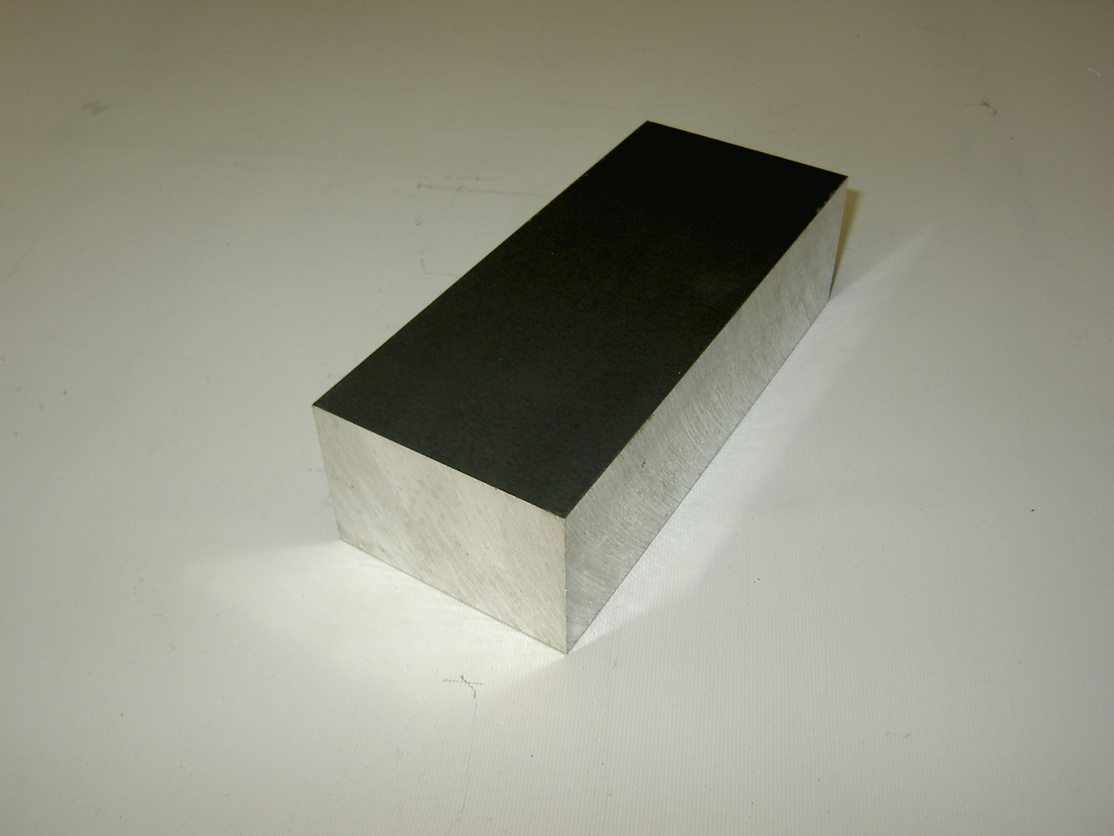 A2024P板｜アルミ板製品｜アルミ材料、ステンレス材料、金属全般の寸法